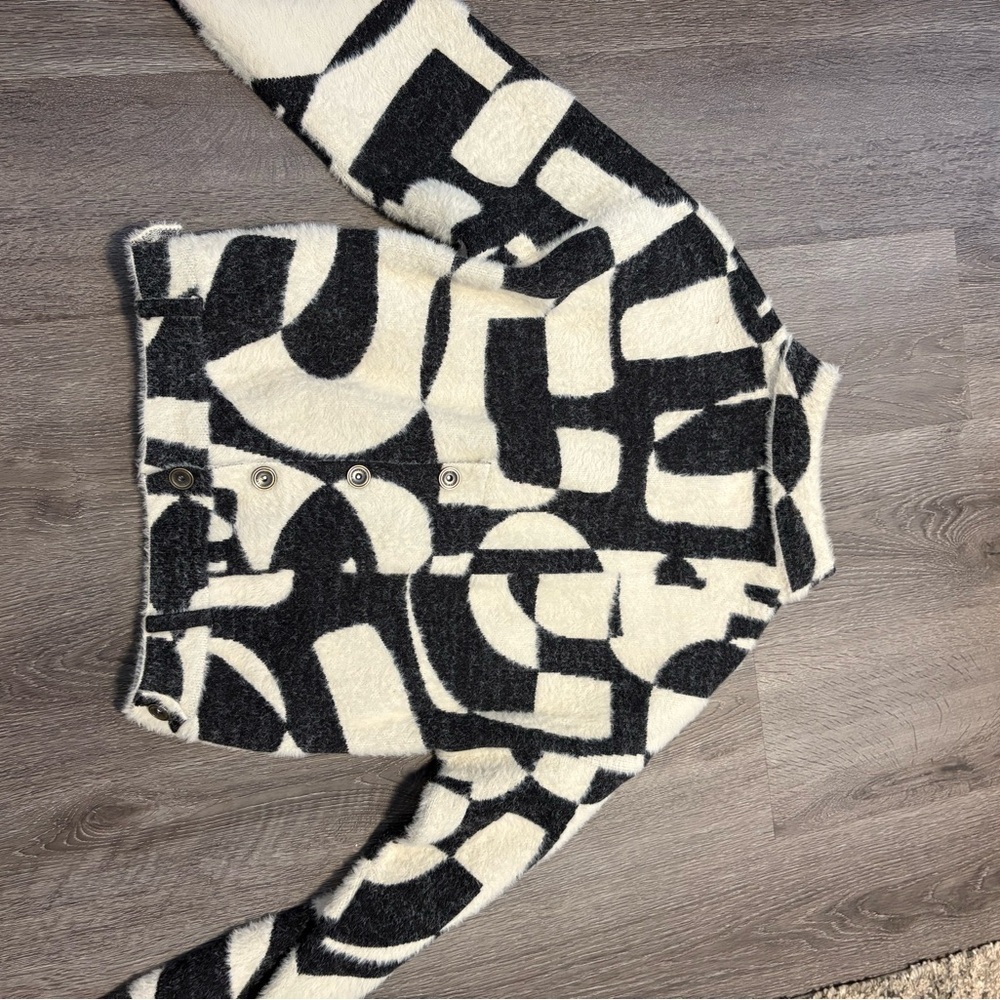 Black & Cream Graphic Teddy Jacket - Oversized Cropped Style Rino &Pelle new - Picture 5 of 6